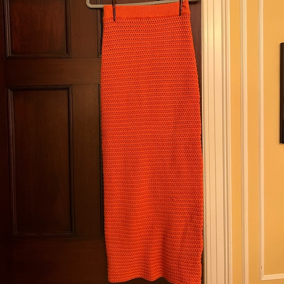 BRAND NEW NWT Bobbles & Lace Orange Crochet Skirt Set. Top Reversible. - Picture 3 of 6
